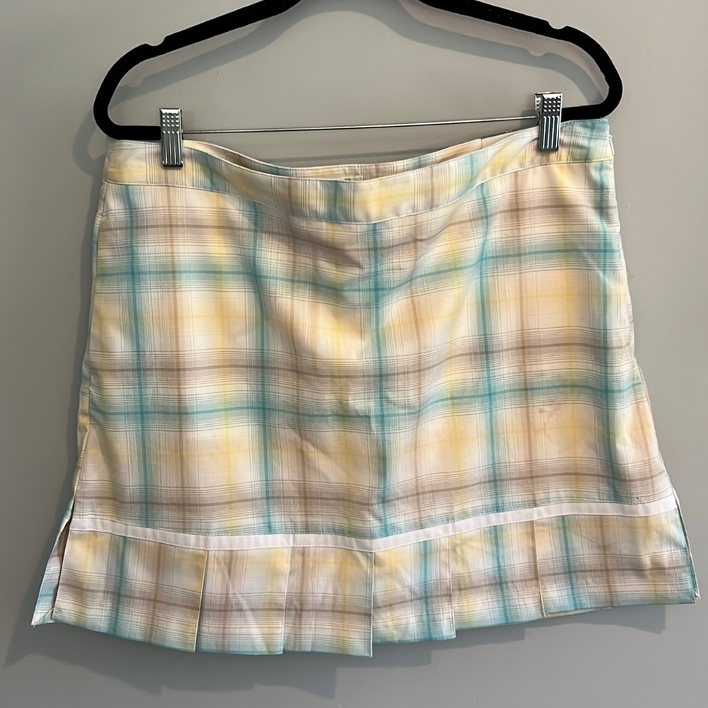 Izod XFG Skort NWT